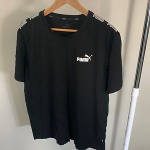 Men’s Puma T-Shirt size large